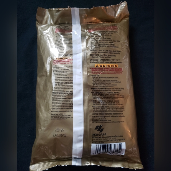 HotHands Hand Warmers - 10 Pairs of Hand Warmers. - Picture 3 of 3